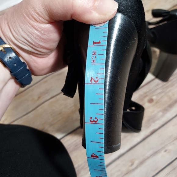 Yves Saint Laurent Rive Gauche black peep toe heels 36.5 - Picture 14 of 16